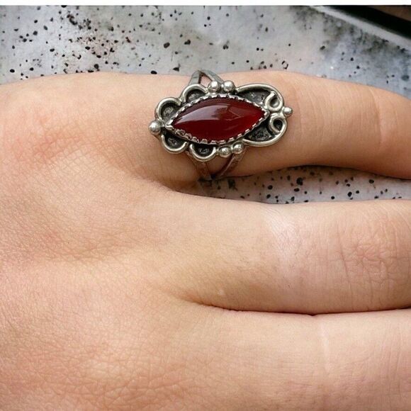 Vintage Womens Navajo Sterling Silver Handcrafted Boho Southwestern Ring Sz 5.25 - Picture 2 of 7